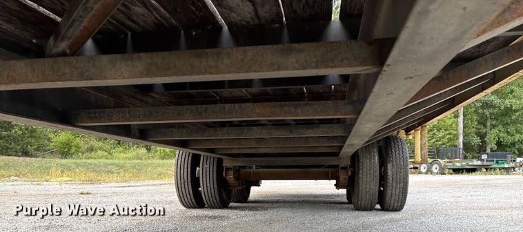 image for item EN5616 2005 Holden Industries HCZ20KT equipment trailer