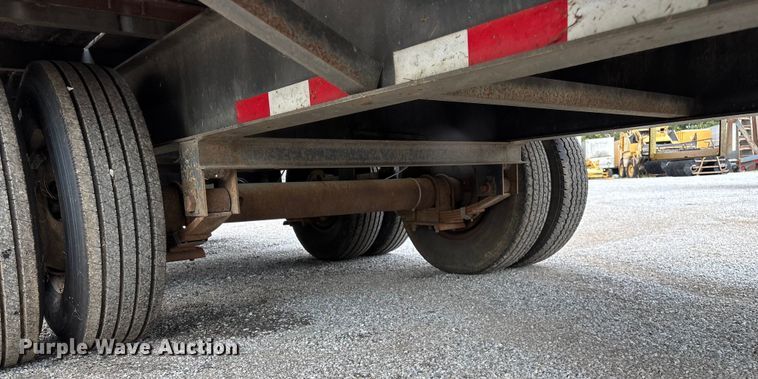 image for item EN5616 2005 Holden Industries HCZ20KT equipment trailer