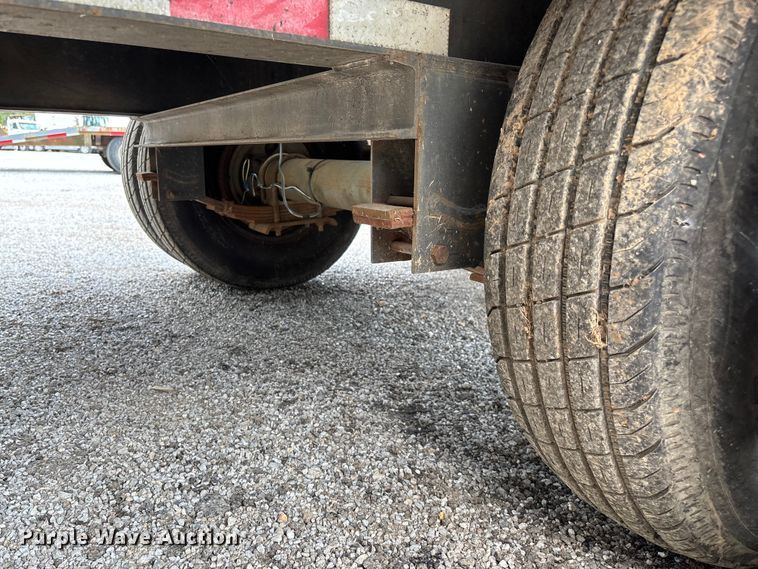 image for item EN5616 2005 Holden Industries HCZ20KT equipment trailer