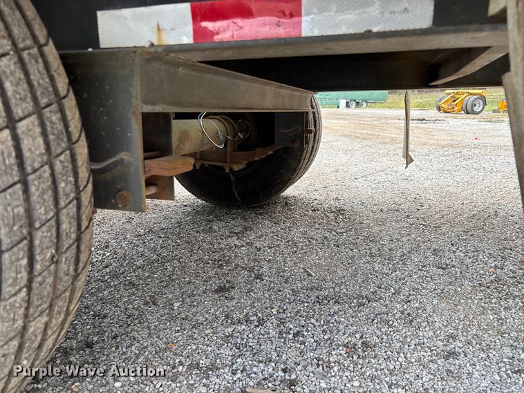 image for item EN5616 2005 Holden Industries HCZ20KT equipment trailer