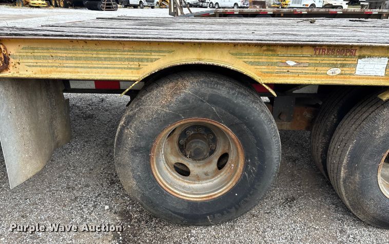 image for item EN5616 2005 Holden Industries HCZ20KT equipment trailer