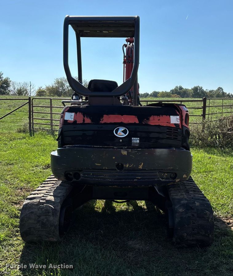 image for item EN5706 2006 Kubota U45 mini excavator