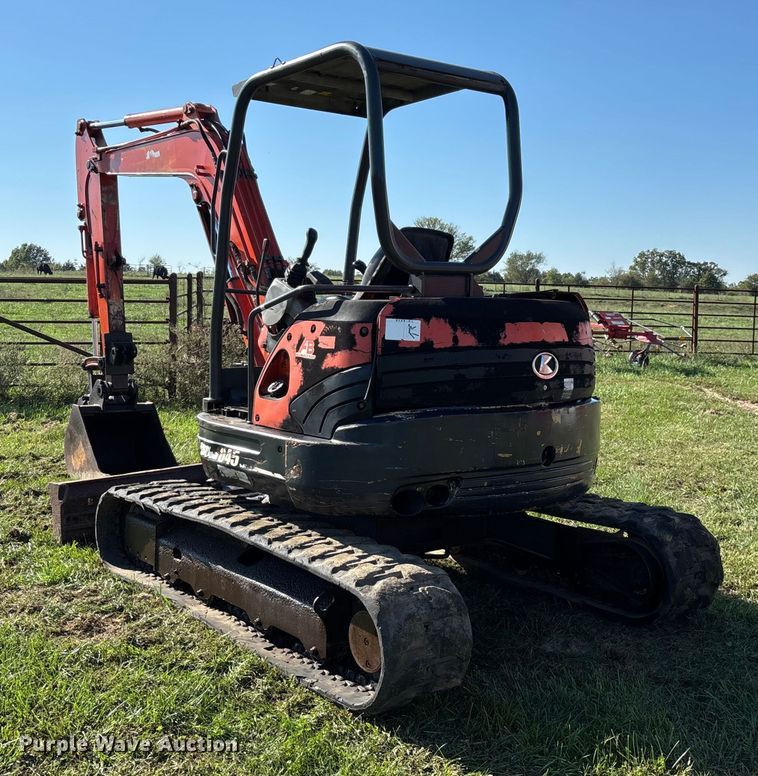 image for item EN5706 2006 Kubota U45 mini excavator
