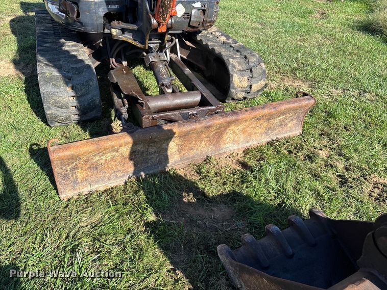 image for item EN5706 2006 Kubota U45 mini excavator