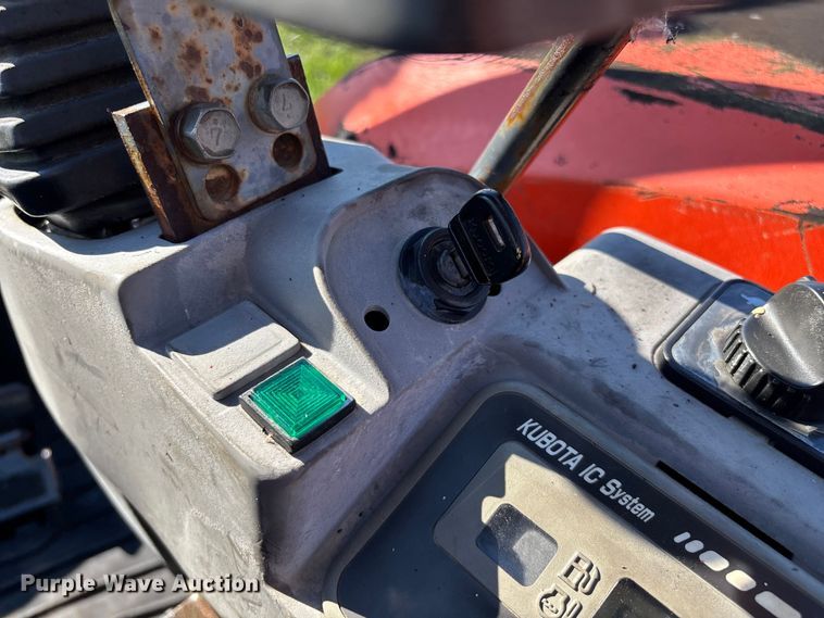 image for item EN5706 2006 Kubota U45 mini excavator