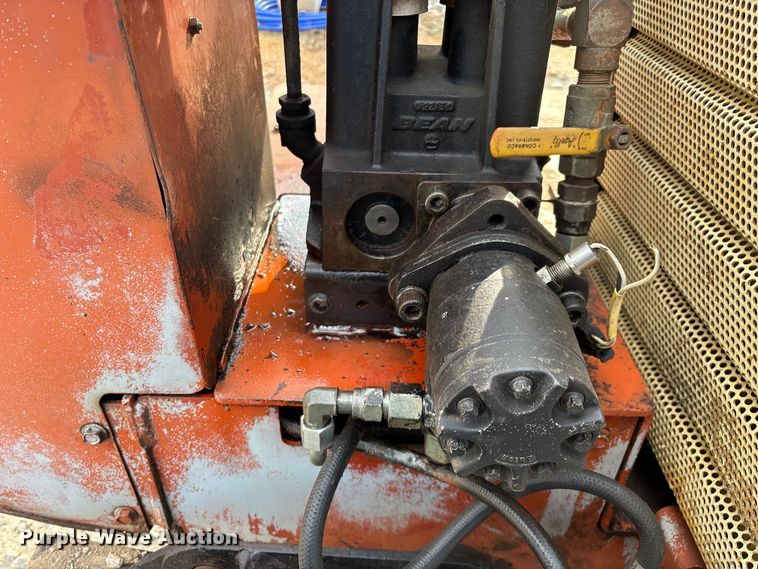 image for item EN5710 1998 Ditch Witch JT1720 directional boring unit