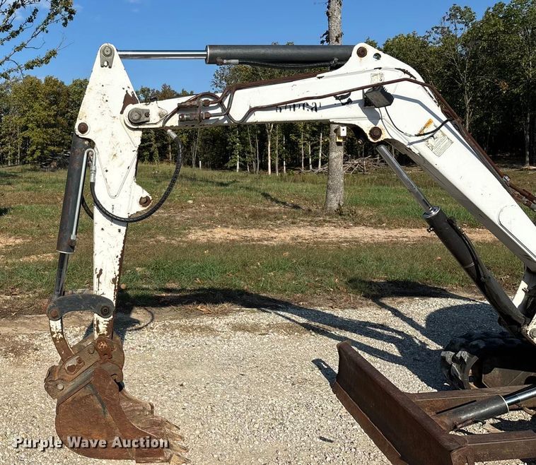 image for item EN5711 2001 Bobcat 331D  mini excavator