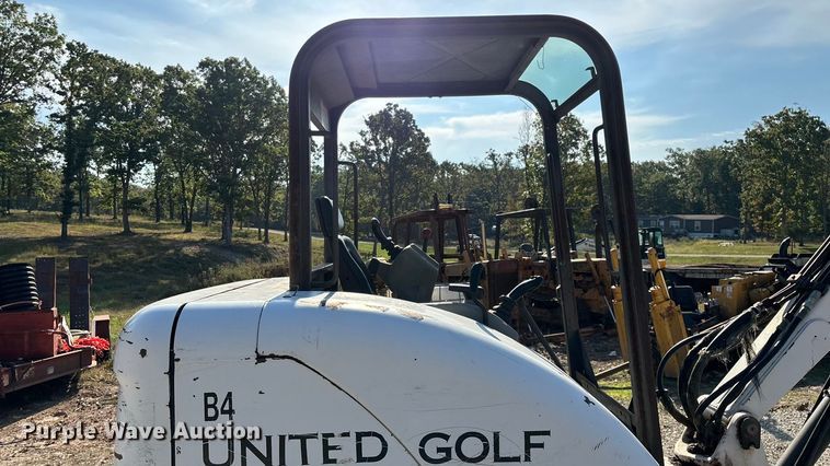 image for item EN5711 2001 Bobcat 331D  mini excavator