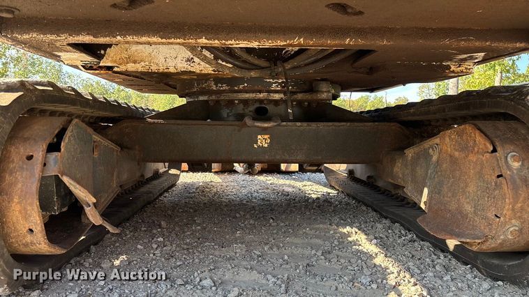 image for item EN5711 2001 Bobcat 331D  mini excavator