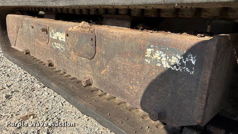 image for item EN5711 2001 Bobcat 331D  mini excavator