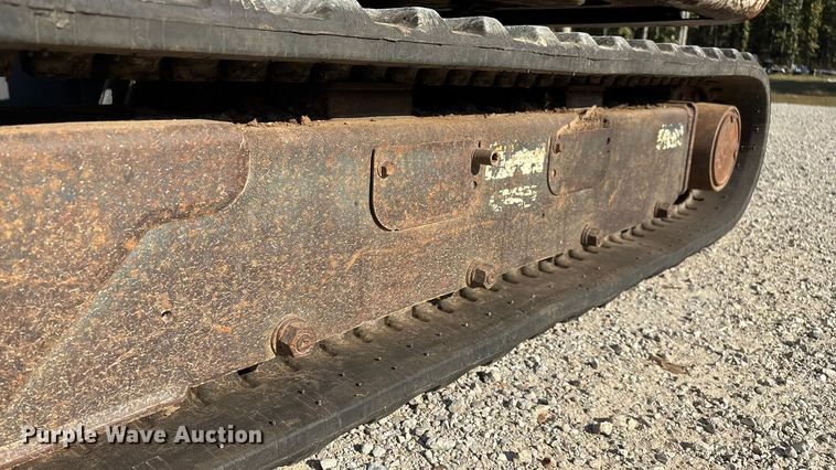 image for item EN5711 2001 Bobcat 331D  mini excavator