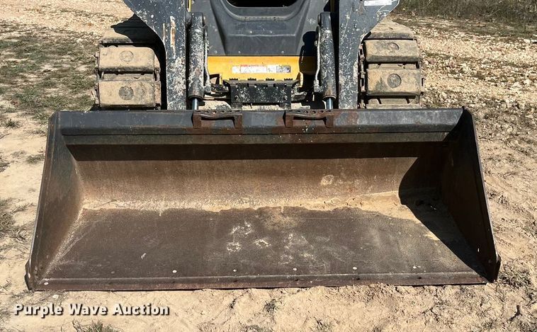 image for item EN5712 2012 John Deere 326D skid steer loader