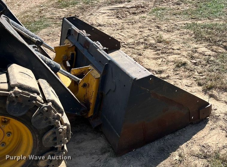 image for item EN5712 2012 John Deere 326D skid steer loader