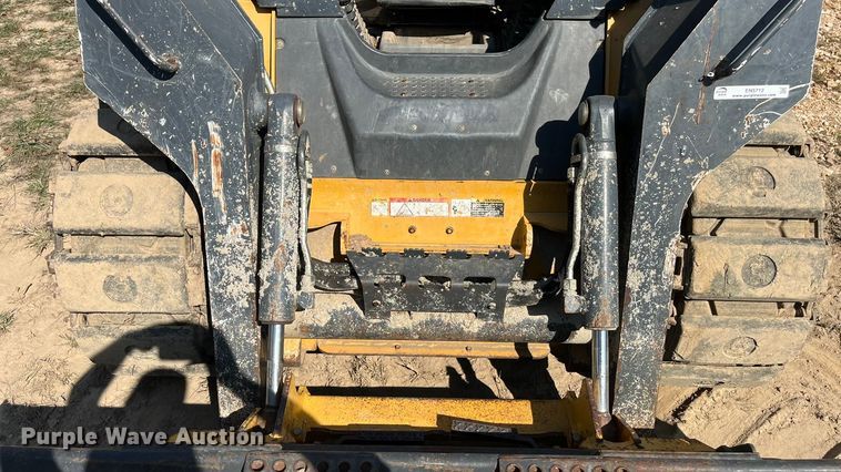 image for item EN5712 2012 John Deere 326D skid steer loader