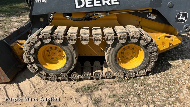 image for item EN5712 2012 John Deere 326D skid steer loader