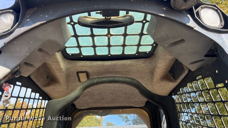 image for item EN5712 2012 John Deere 326D skid steer loader