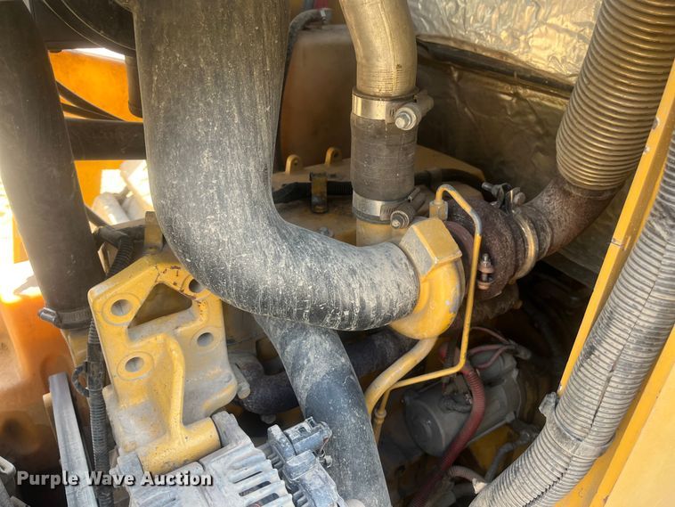 image for item EN5712 2012 John Deere 326D skid steer loader