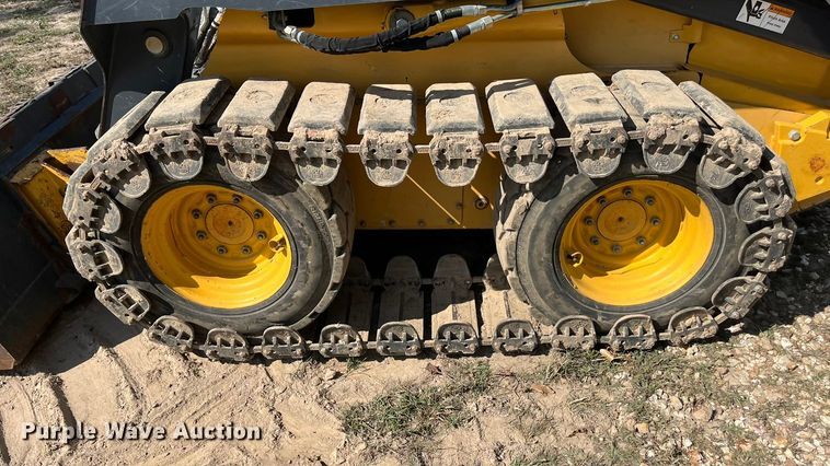 image for item EN5712 2012 John Deere 326D skid steer loader