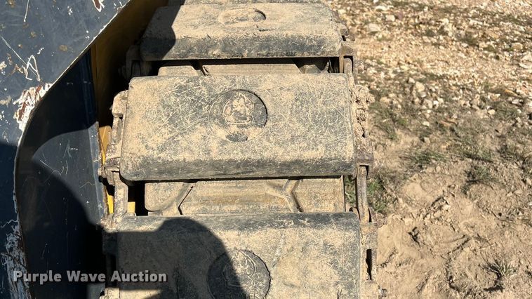 image for item EN5712 2012 John Deere 326D skid steer loader