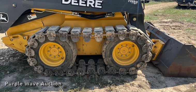 image for item EN5712 2012 John Deere 326D skid steer loader