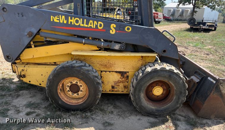 image for item EN5713 2000 New Holland LS180 skid steer loader