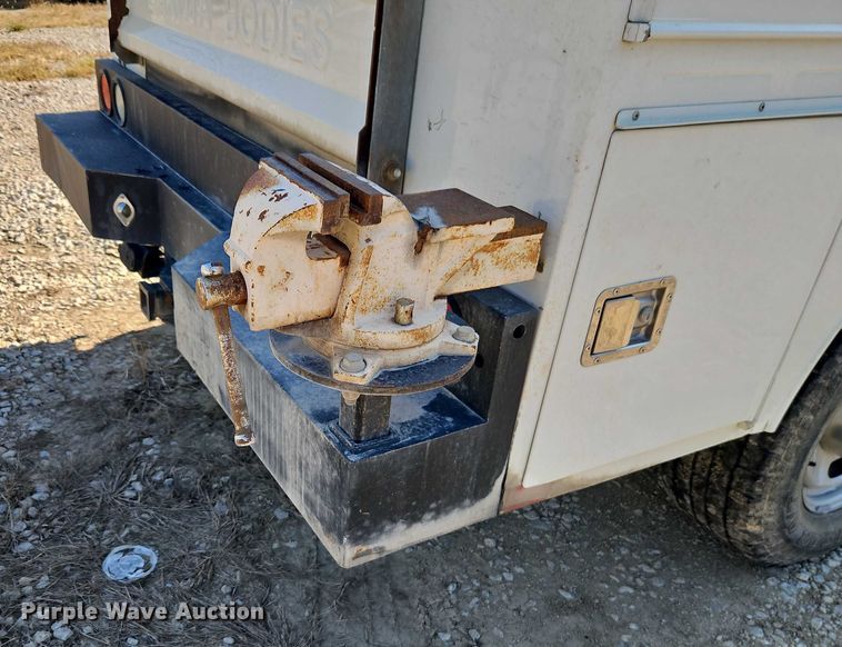 image for item EO4716 2012 Ford F350 Super Duty XL utility bed pickup truck