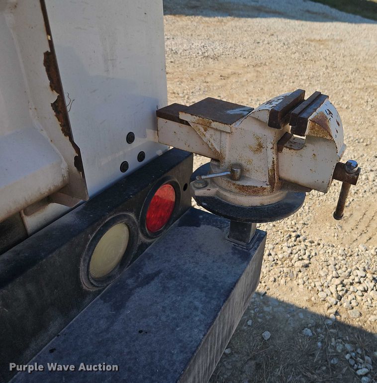 image for item EO4716 2012 Ford F350 Super Duty XL utility bed pickup truck