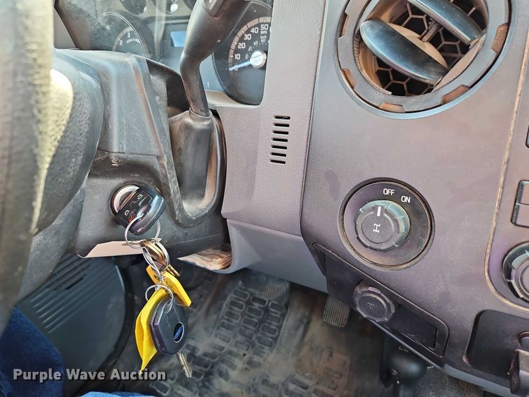 image for item EO4716 2012 Ford F350 Super Duty XL utility bed pickup truck