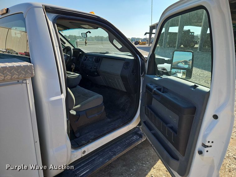 image for item EO4716 2012 Ford F350 Super Duty XL utility bed pickup truck