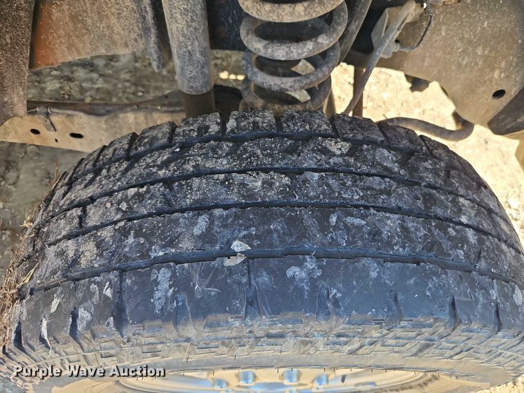 image for item EO4716 2012 Ford F350 Super Duty XL utility bed pickup truck