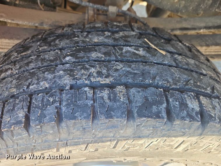 image for item EO4716 2012 Ford F350 Super Duty XL utility bed pickup truck