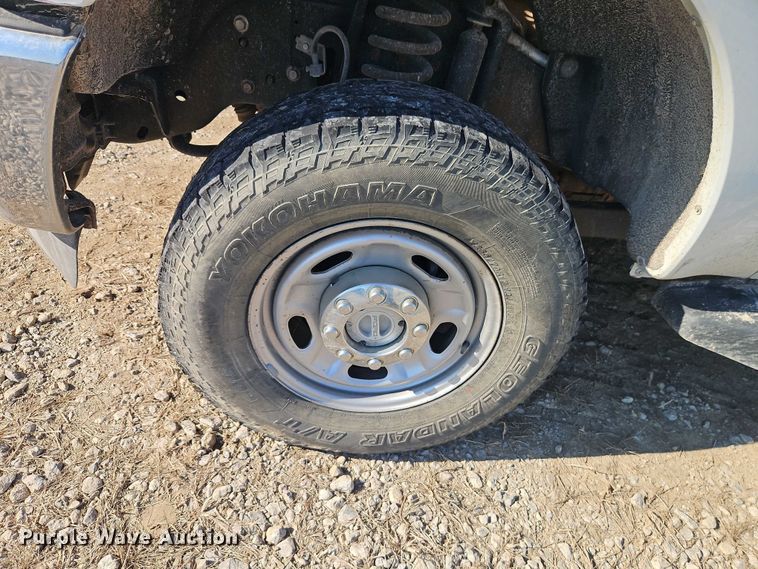 image for item EO4716 2012 Ford F350 Super Duty XL utility bed pickup truck