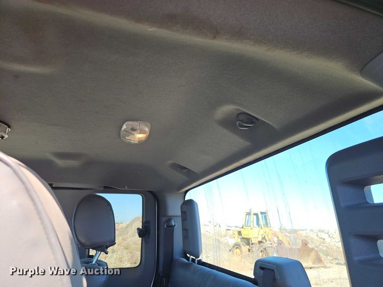 image for item EO4731 2013 Ford F450 Super Duty XLT truck cab and chassis