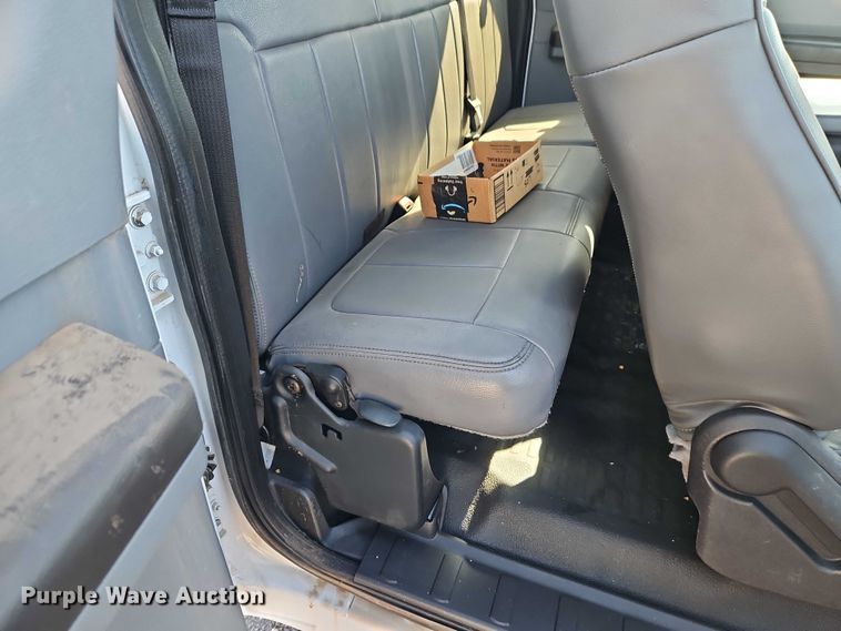 image for item EO4731 2013 Ford F450 Super Duty XLT truck cab and chassis