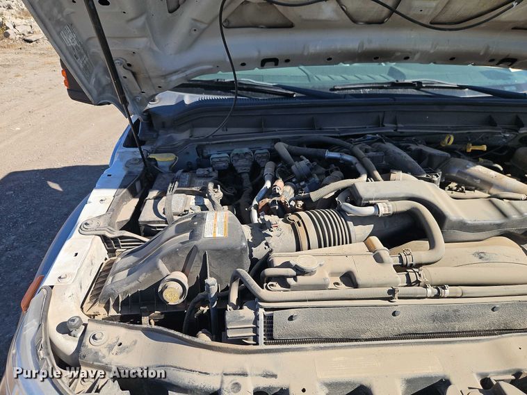 image for item EO4731 2013 Ford F450 Super Duty XLT truck cab and chassis