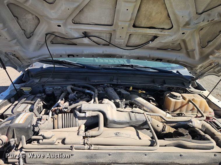 image for item EO4731 2013 Ford F450 Super Duty XLT truck cab and chassis