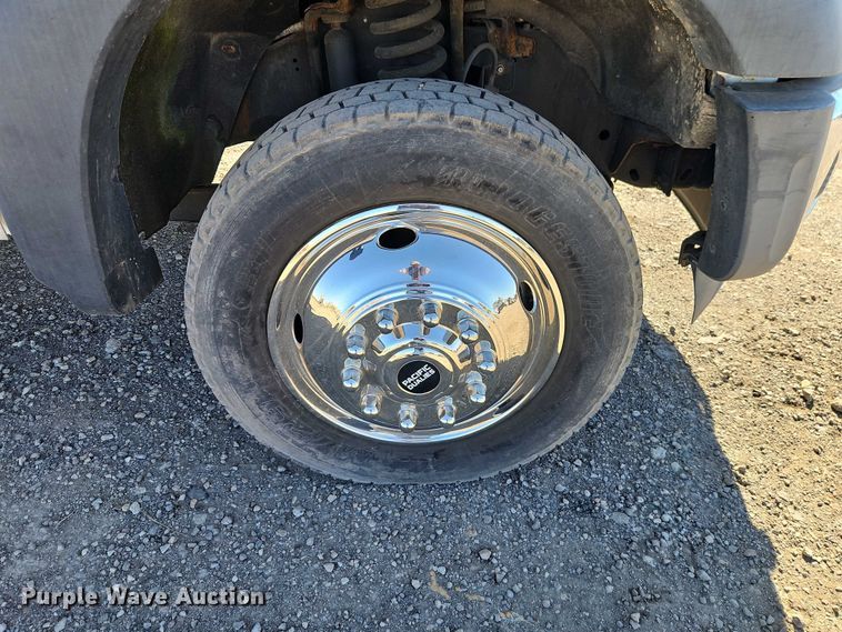 image for item EO4731 2013 Ford F450 Super Duty XLT truck cab and chassis