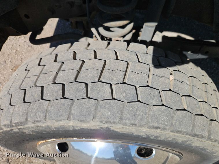 image for item EO4731 2013 Ford F450 Super Duty XLT truck cab and chassis