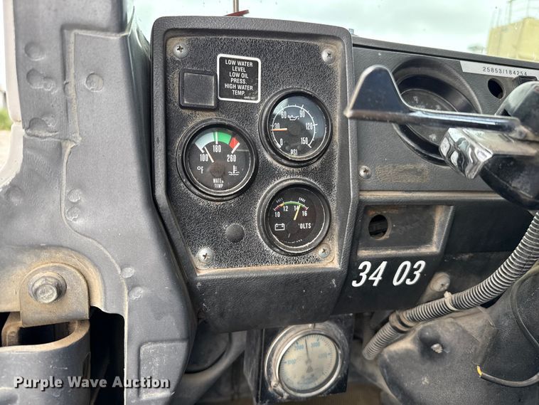 image for item EP0657 1997 Mack RD690S ready mix truck