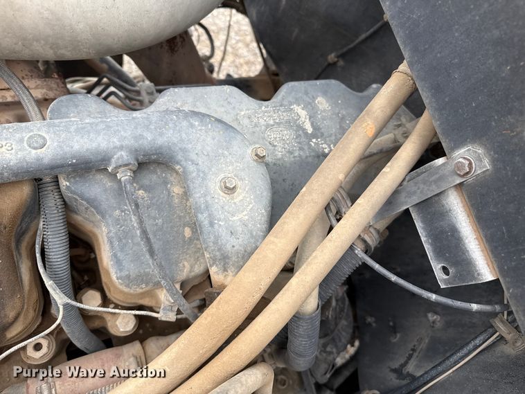 image for item EP0657 1997 Mack RD690S ready mix truck