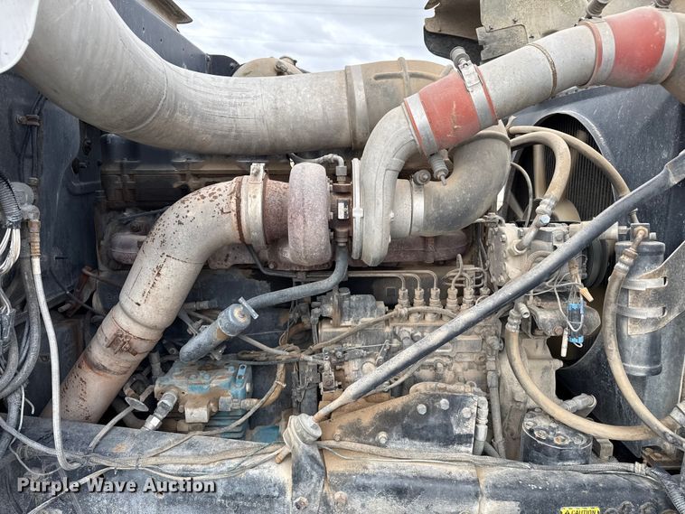 image for item EP0657 1997 Mack RD690S ready mix truck