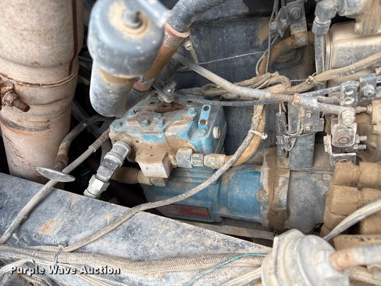 image for item EP0657 1997 Mack RD690S ready mix truck