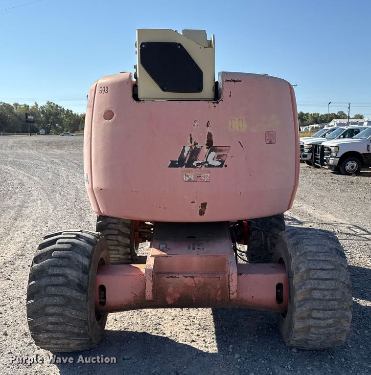 image for item EP0732 2000 JLG 450A boom lift