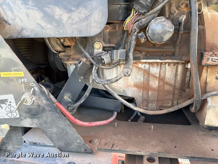 image for item EP0732 2000 JLG 450A boom lift