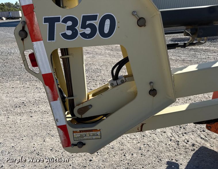 image for item EP0733 2007 JLG T350 boom lift