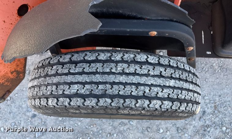 image for item EP0733 2007 JLG T350 boom lift