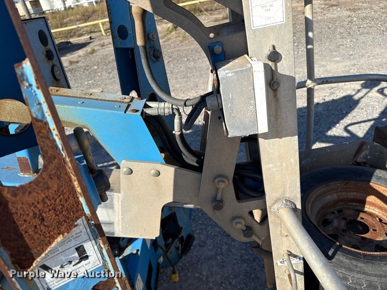 image for item EP0734 2008 Genie TZ34 boom lift