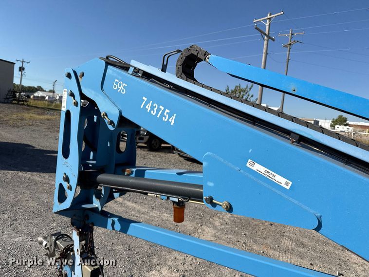 image for item EP0734 2008 Genie TZ34 boom lift