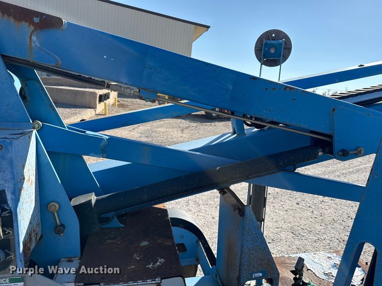 image for item EP0734 2008 Genie TZ34 boom lift