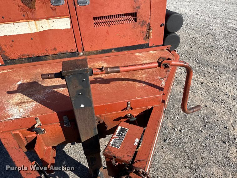 image for item EP0735 2001 Ditch Witch FX30 vacuum excavator